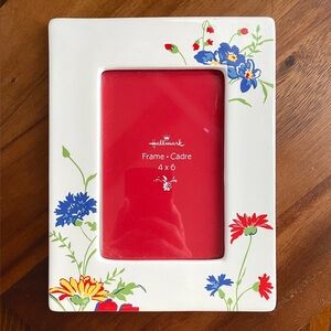 **VINTAGE** *HALLMARK* 4 x 6 Glazed Ceramic Picture Frame - Floral